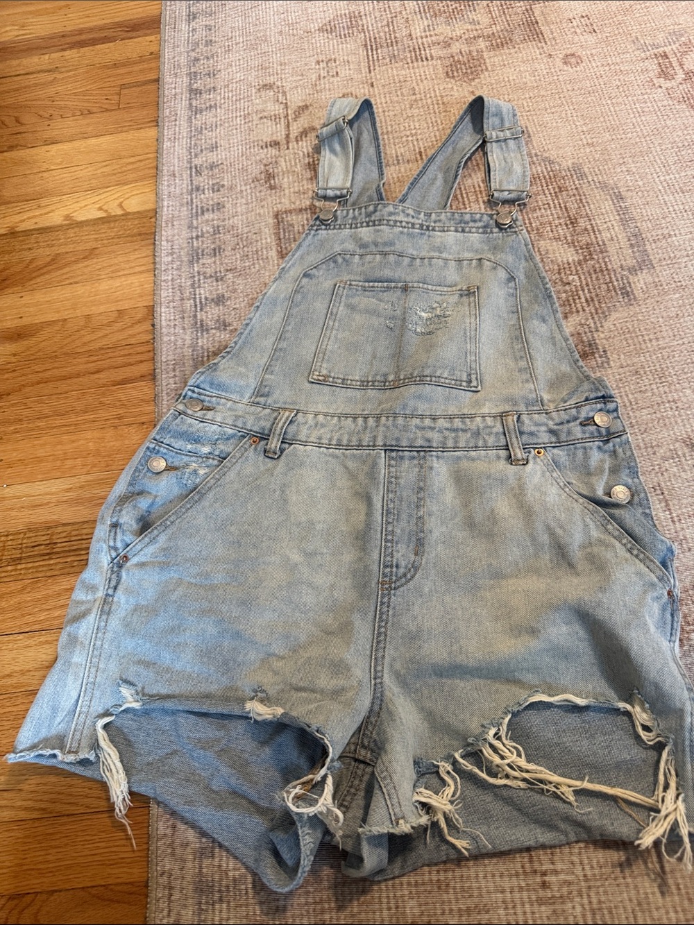Wild Fable Light Wash Distressed Denim Short Overalls (size medium)